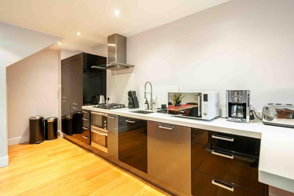 Sweet 3Brs House Close To Oxford & Soho Londres Exterior foto